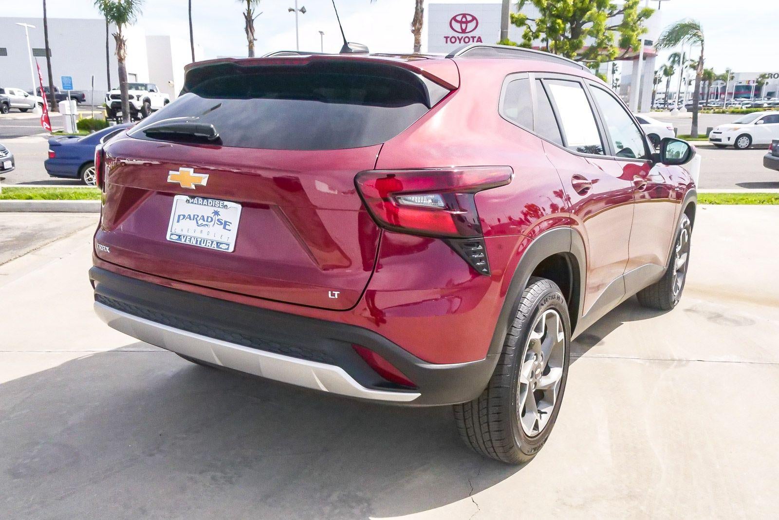 2024 Chevrolet Trax LT