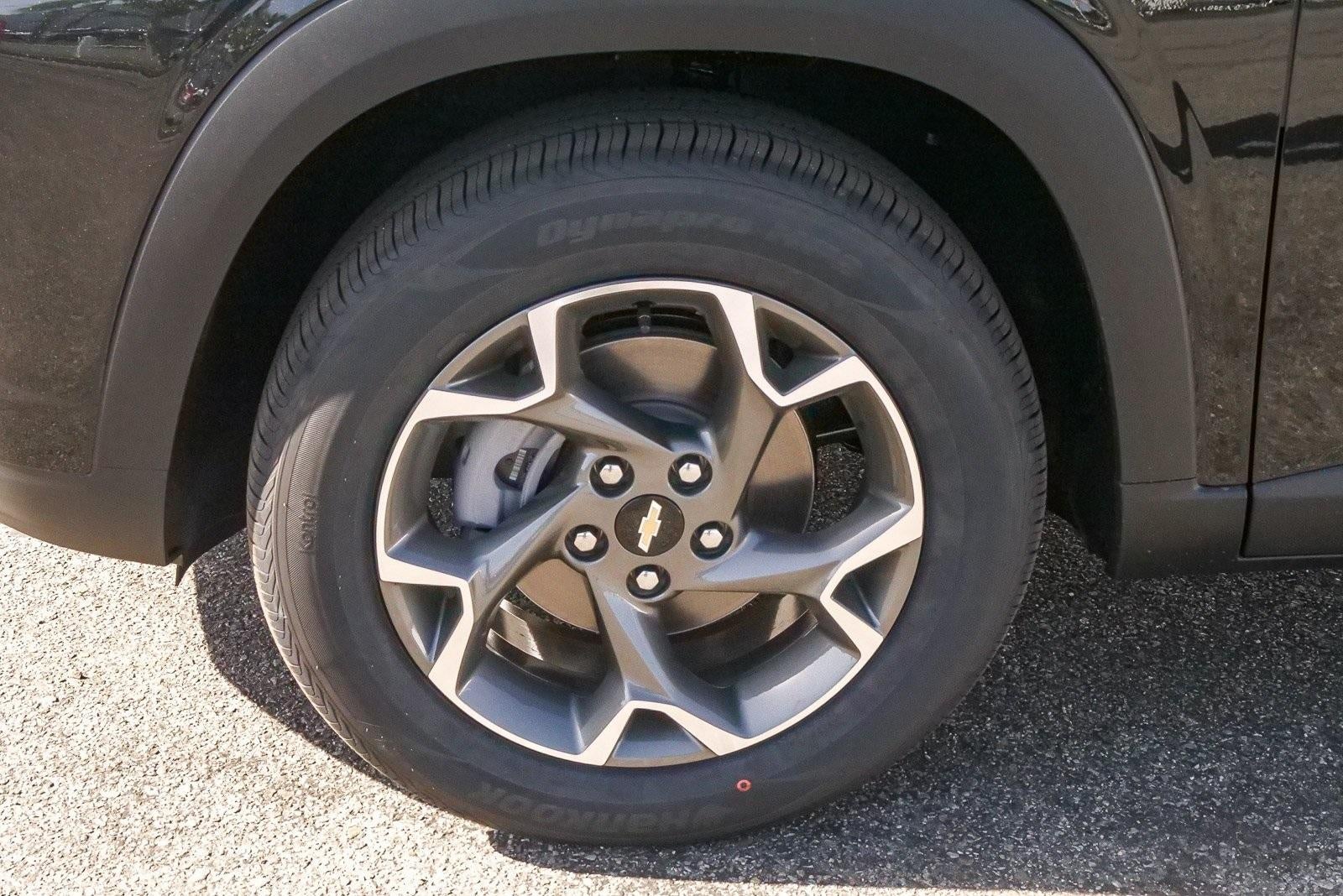 2026 Chevrolet Trax FWD 4dr LT