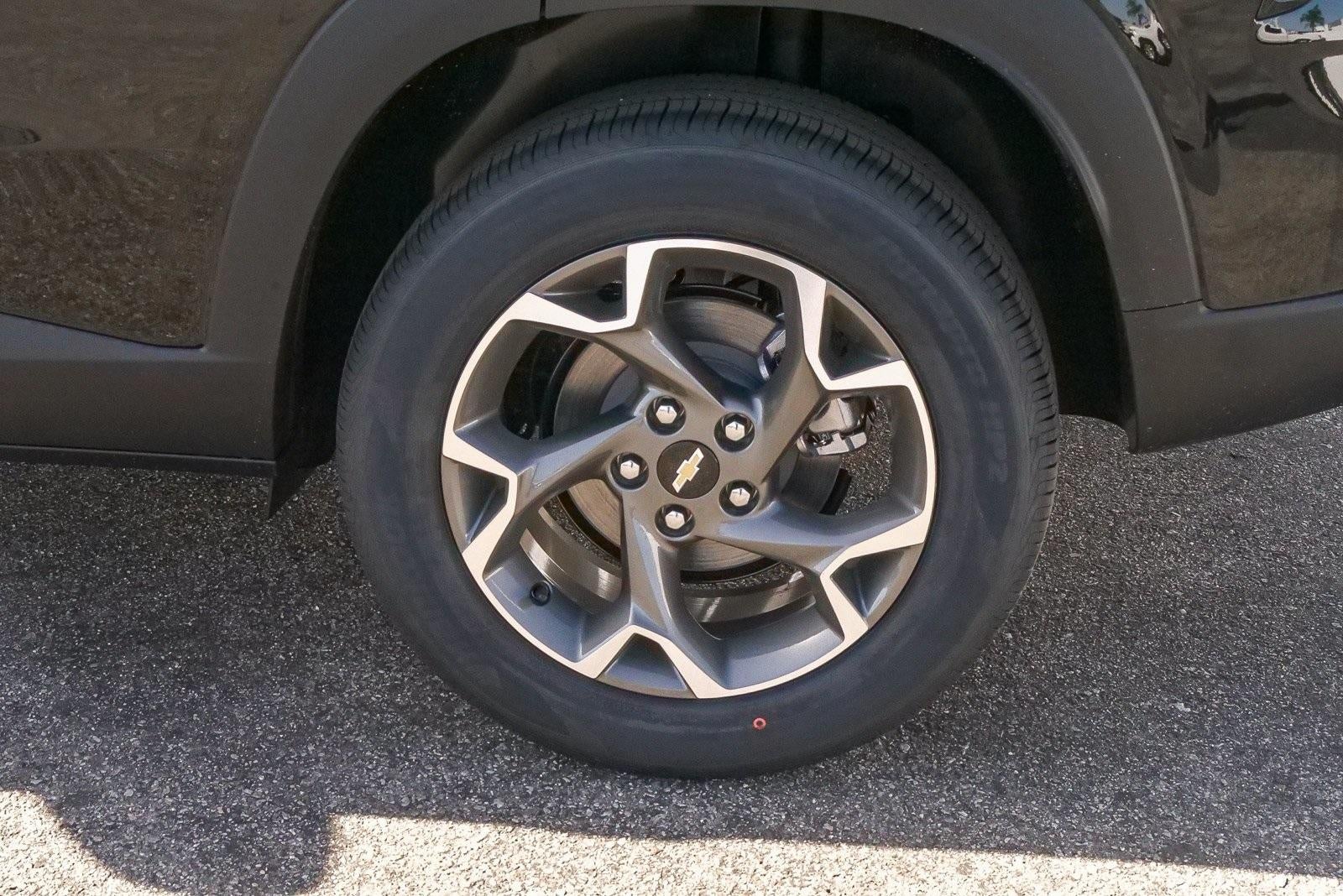 2026 Chevrolet Trax FWD 4dr LT