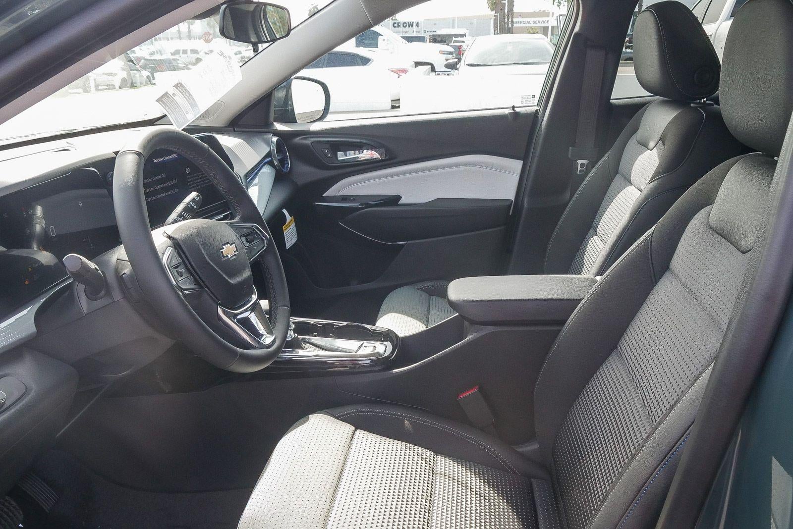 2026 Chevrolet Trax FWD 4dr LT