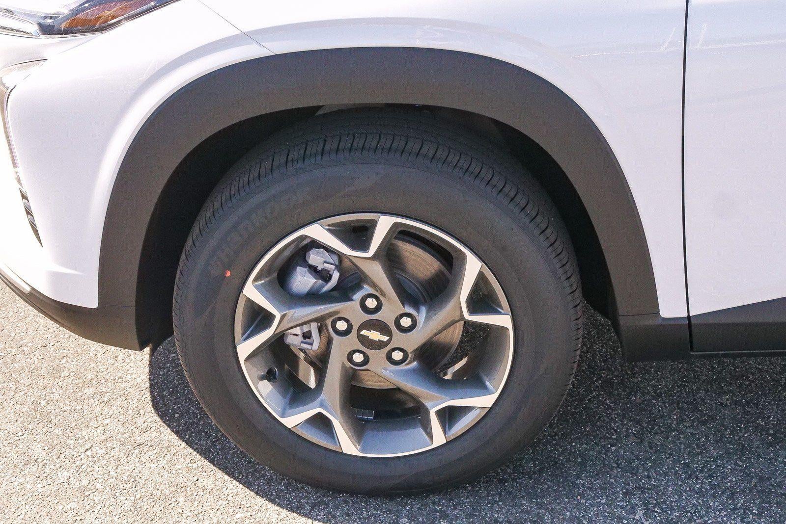 2026 Chevrolet Trax FWD 4dr LT