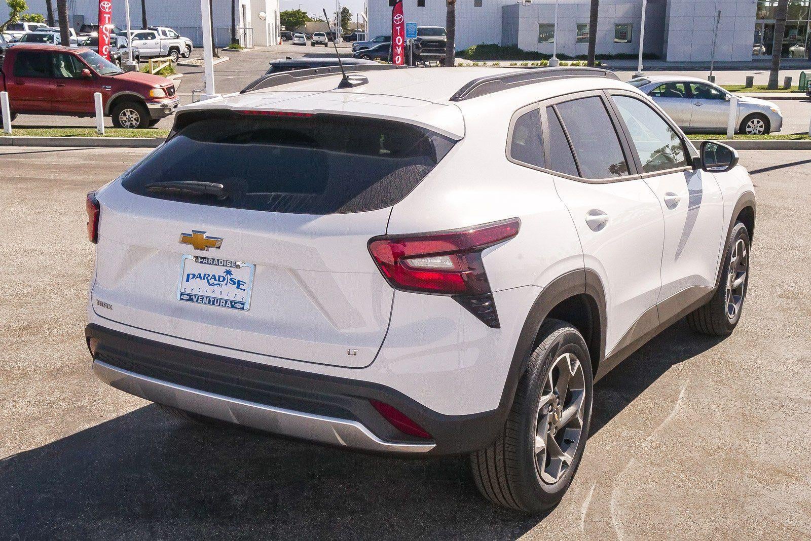 2026 Chevrolet Trax FWD 4dr LT