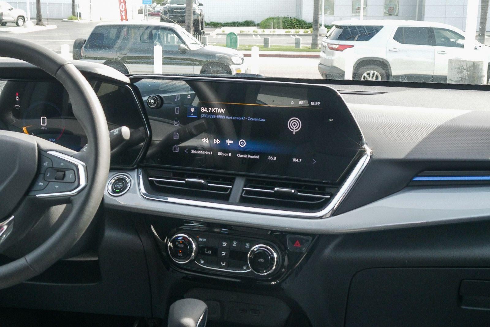 2026 Chevrolet Trax FWD 4dr LT