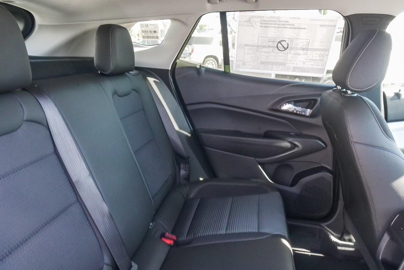 2026 Chevrolet Trax FWD 4dr LT