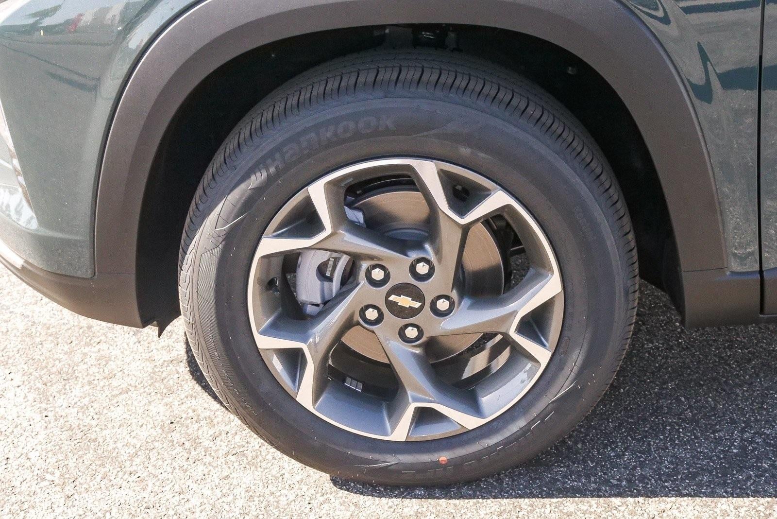 2026 Chevrolet Trax FWD 4dr LT