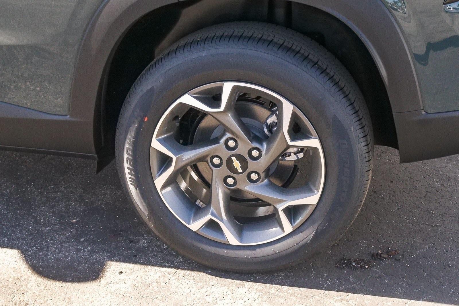 2026 Chevrolet Trax FWD 4dr LT