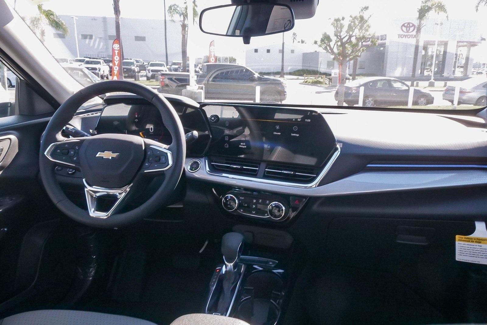 2026 Chevrolet Trax FWD 4dr LT