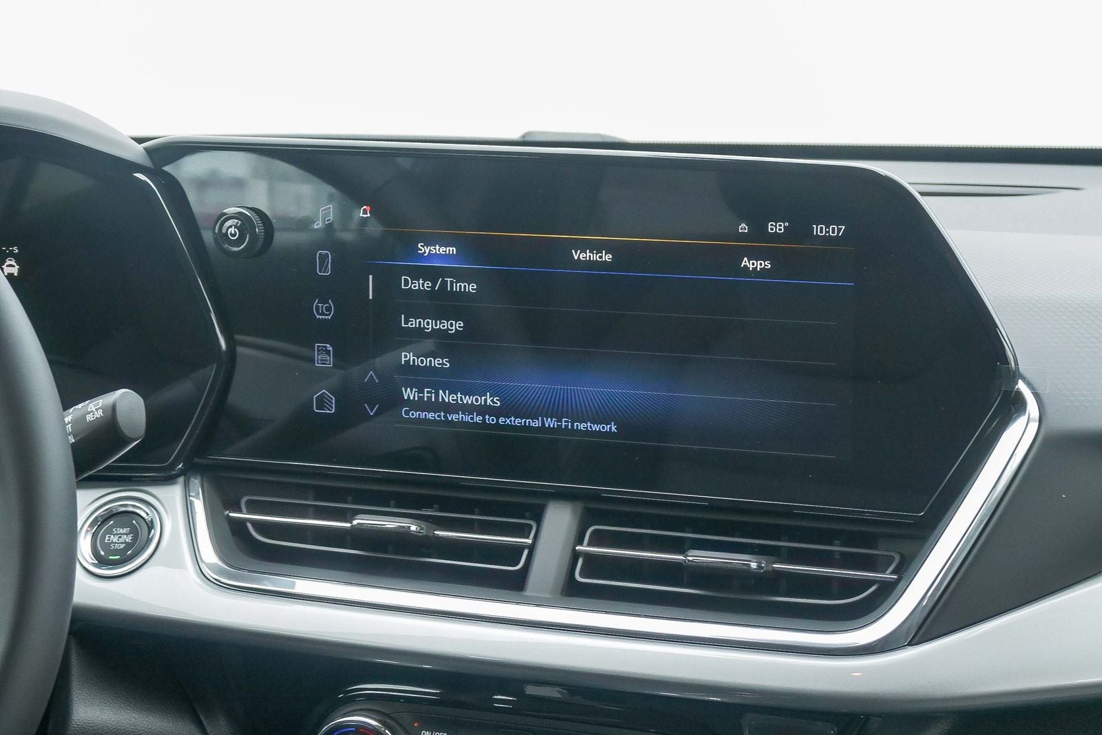 2026 Chevrolet Trax FWD 4dr LT
