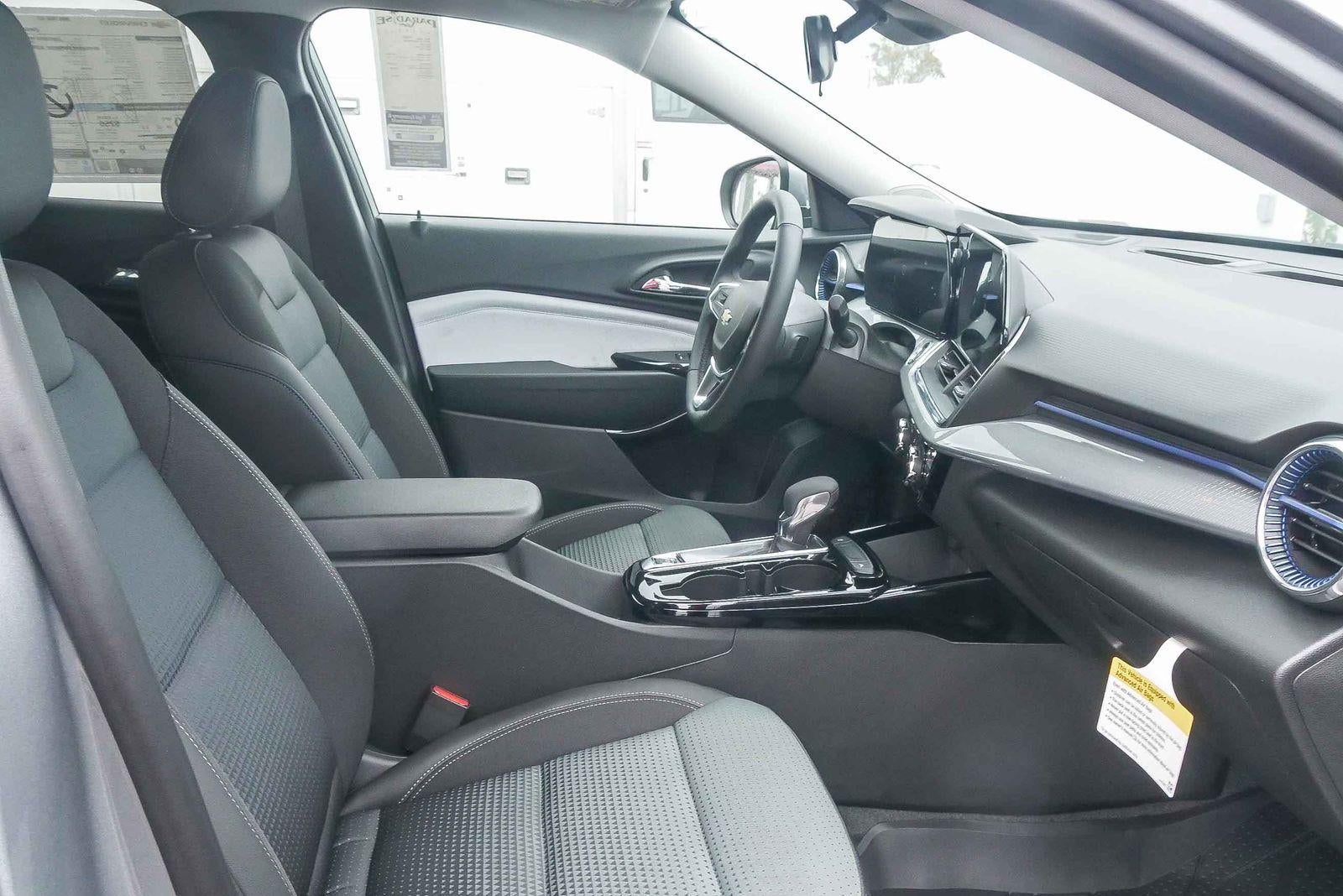 2026 Chevrolet Trax FWD 4dr LT