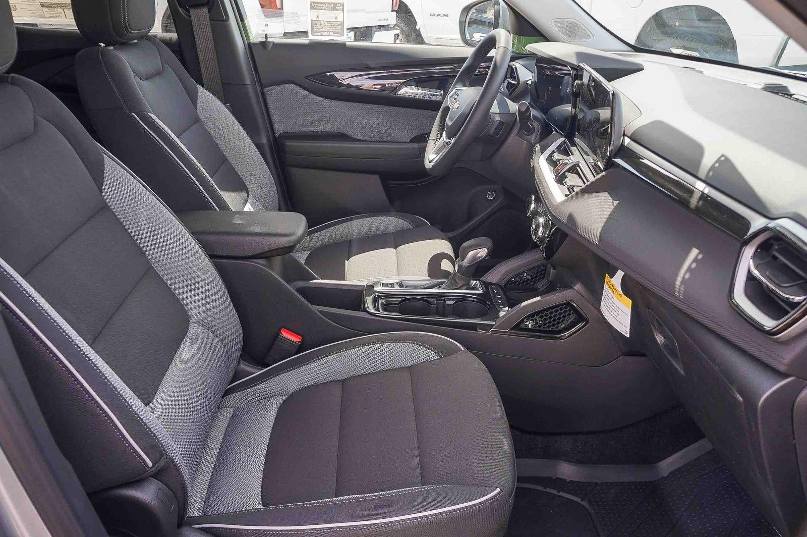 2026 Chevrolet Trailblazer FWD 4dr LT
