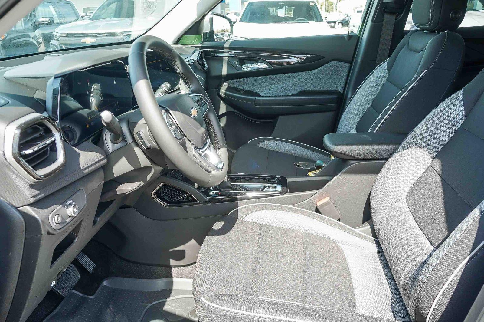 2026 Chevrolet Trailblazer FWD 4dr LT