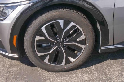 2022 Kia EV6 Wind