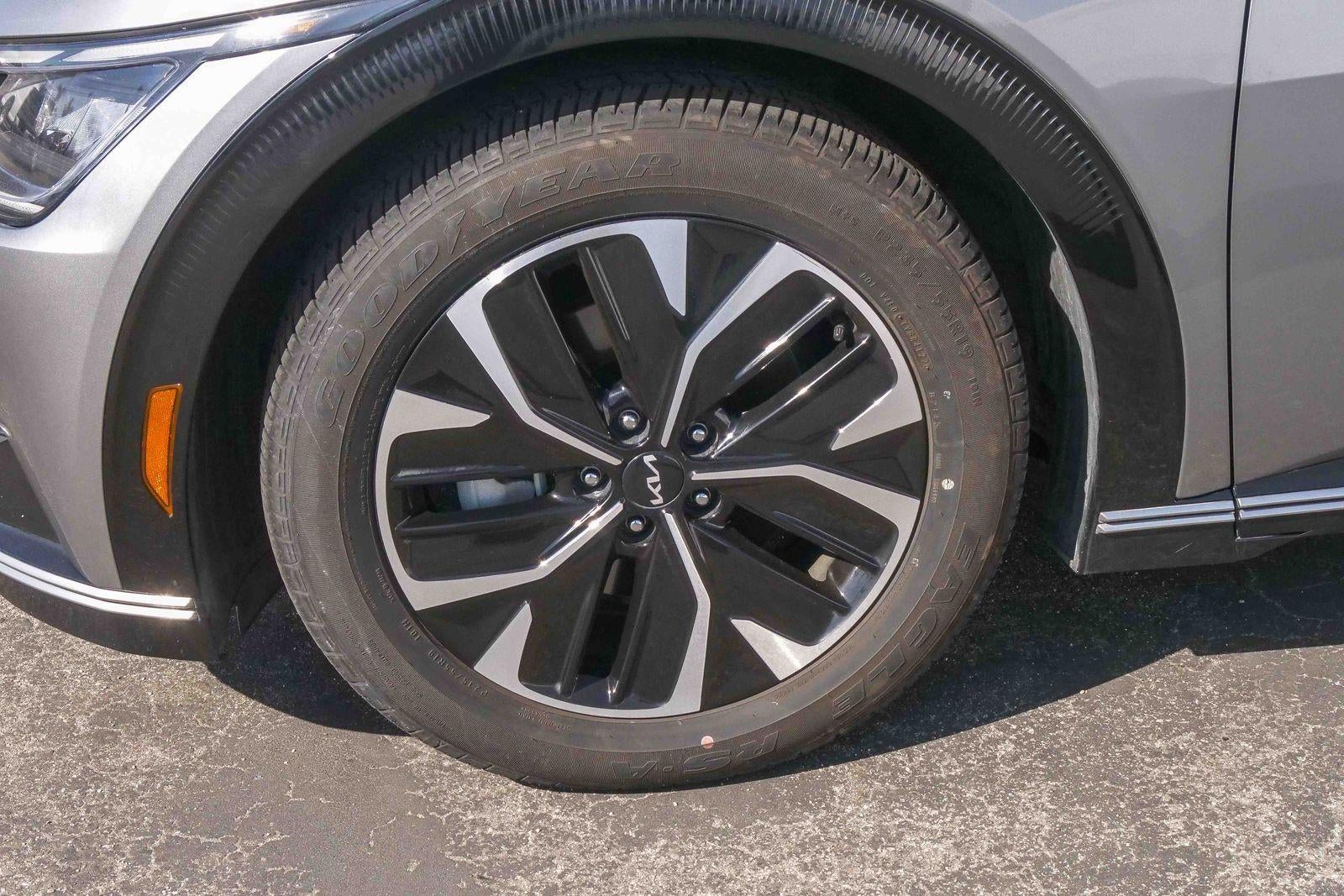 2022 Kia EV6 Wind