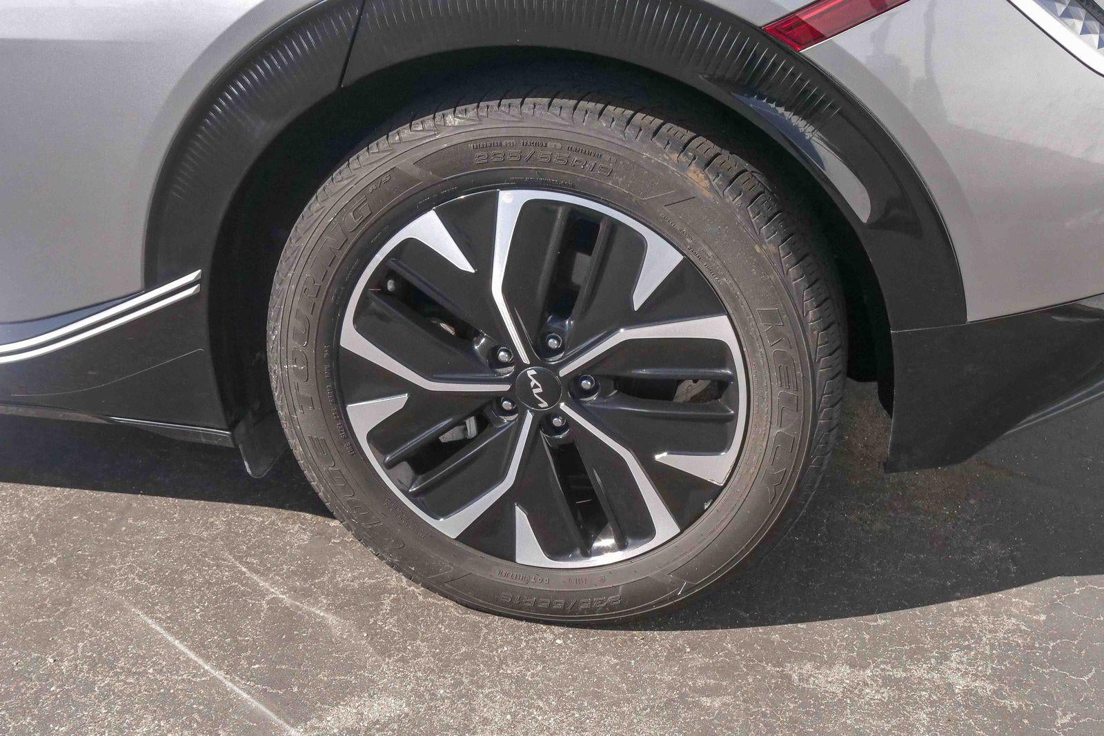 2022 Kia EV6 Wind
