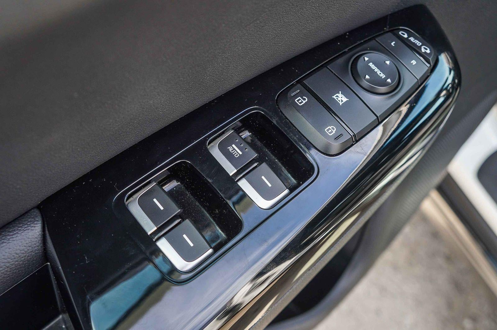 2022 Kia Sportage Nightfall