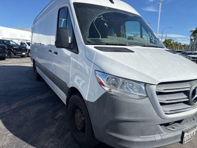 2021 Mercedes-Benz Sprinter Cargo Van Base
