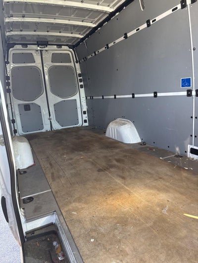 2021 Mercedes-Benz Sprinter Cargo Van Base