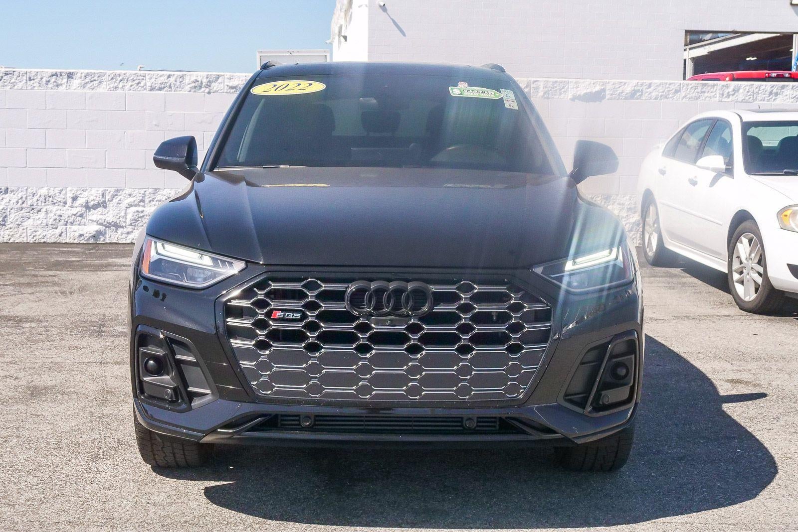 2022 Audi SQ5 Premium Plus