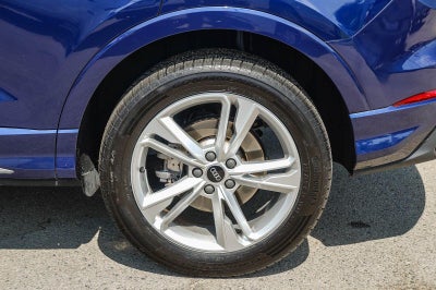 2022 Audi Q3 S line Premium