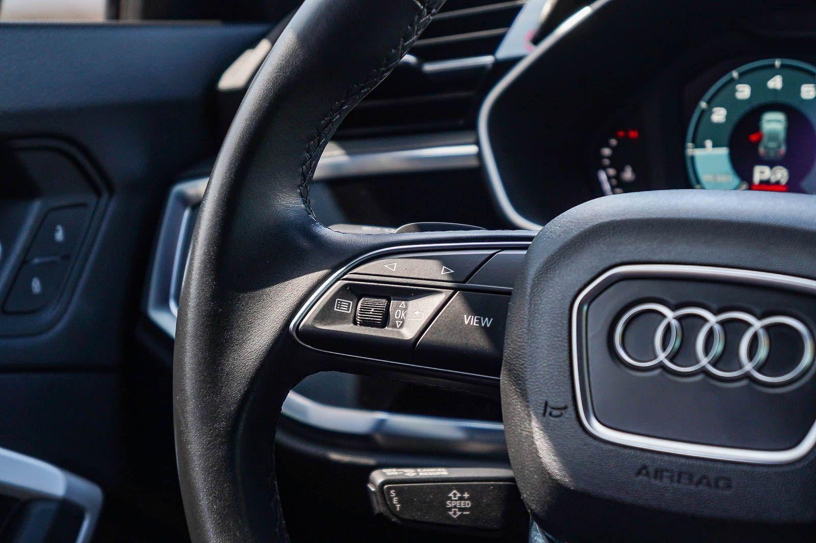 2022 Audi Q3 S line Premium