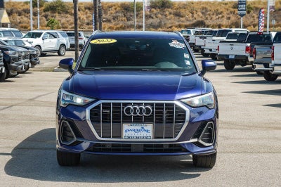2022 Audi Q3 S line Premium