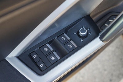 2022 Audi Q3 S line Premium