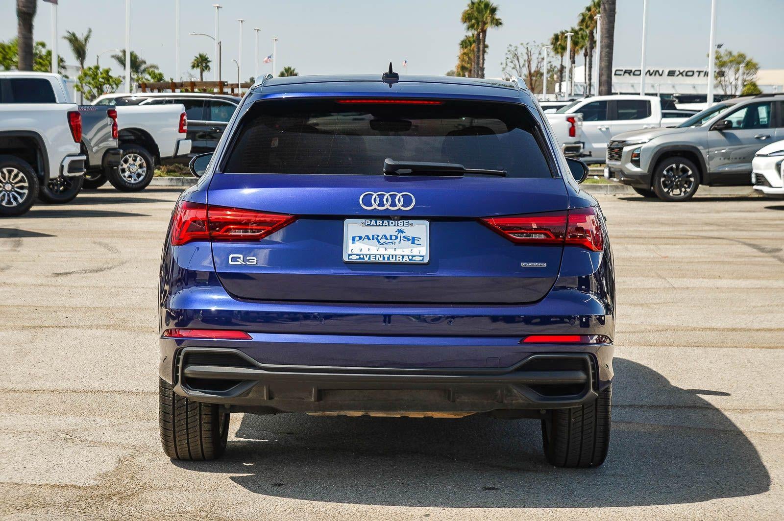 2022 Audi Q3 S line Premium