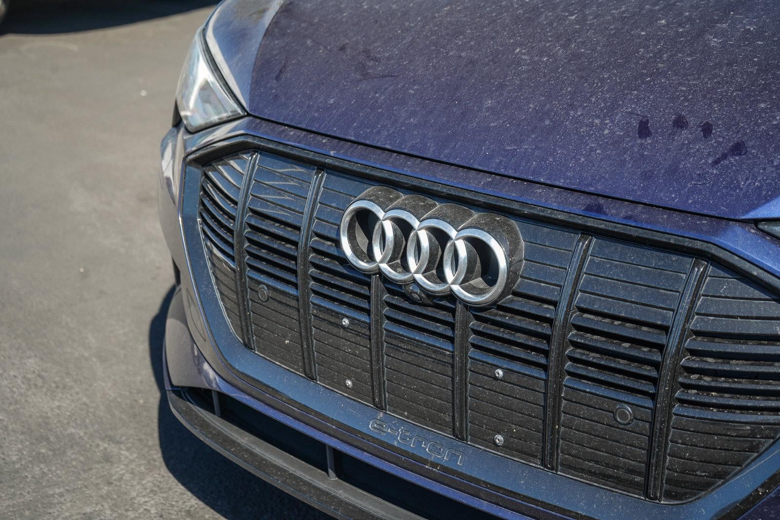 2021 Audi e-tron Prestige