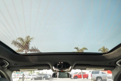 2025 BMW 7 Series 740i