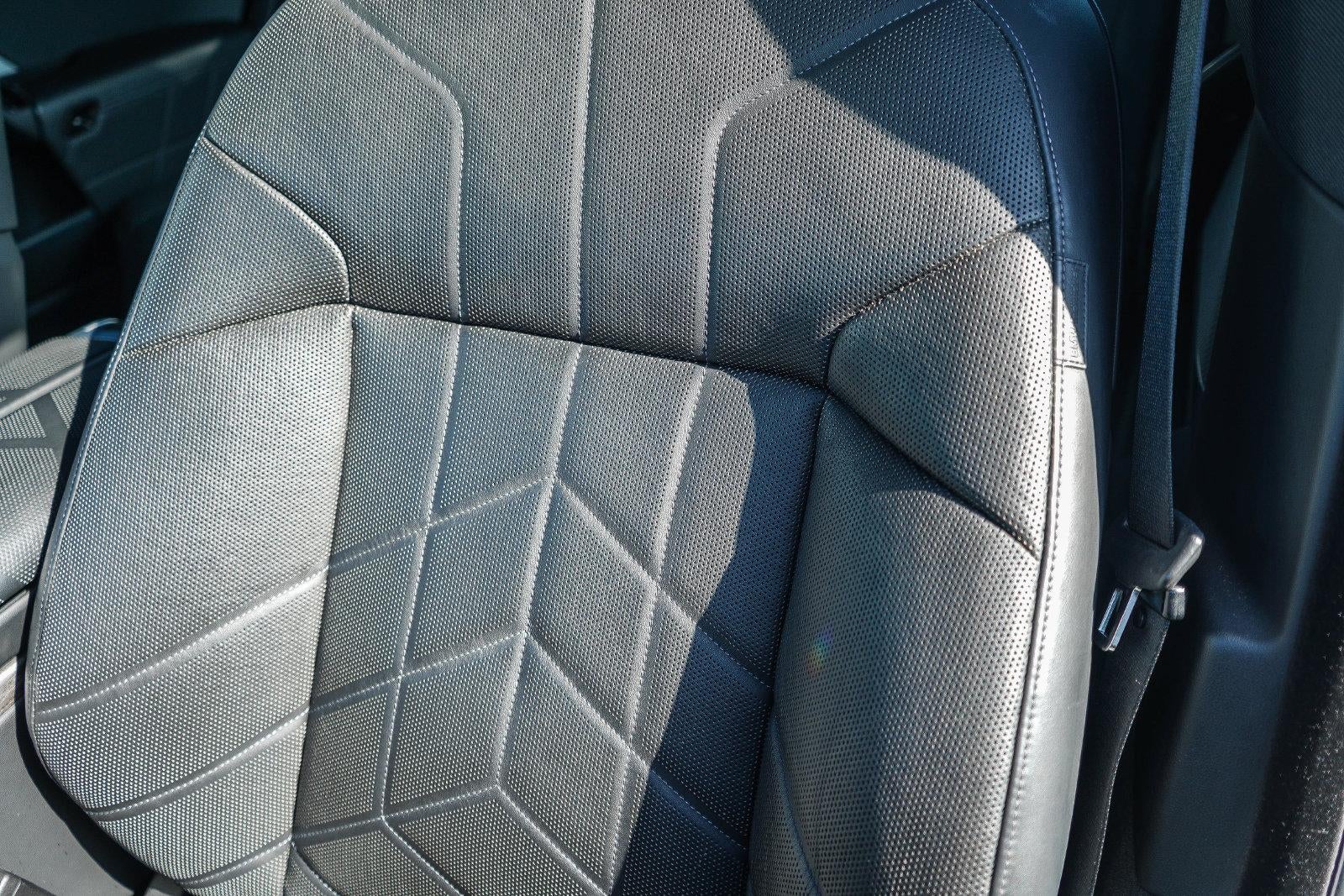 2025 BMW 7 Series 740i