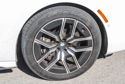 2025 BMW 7 Series 740i