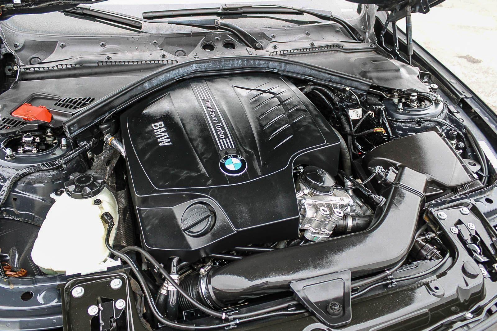 2013 BMW 3 Series 335i