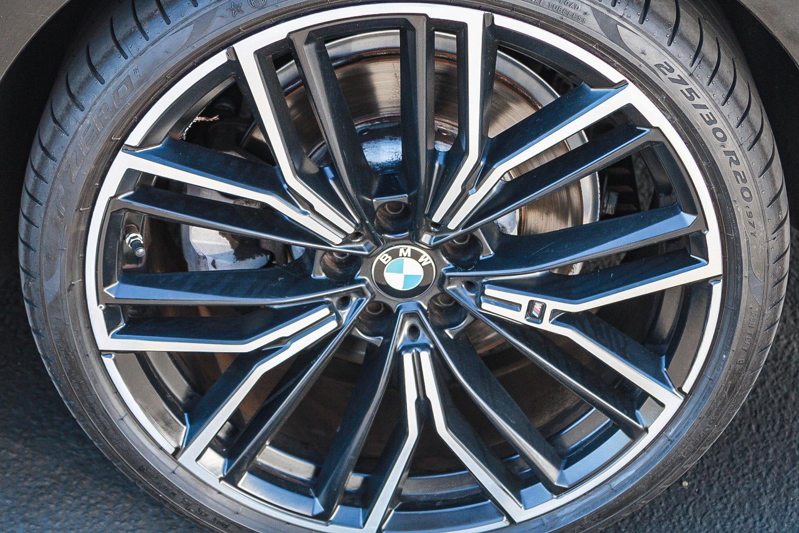 2023 BMW 5 Series 530i