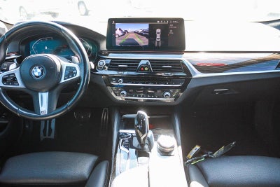 2023 BMW 5 Series 530i