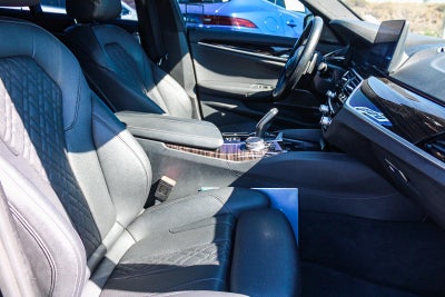 2023 BMW 5 Series 530i