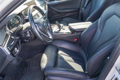 2017 BMW 5 Series 530i