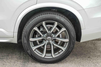 2017 Volvo XC90 Momentum
