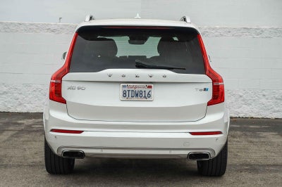 2017 Volvo XC90 Momentum