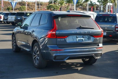 2024 Volvo XC60 Plus Dark Theme