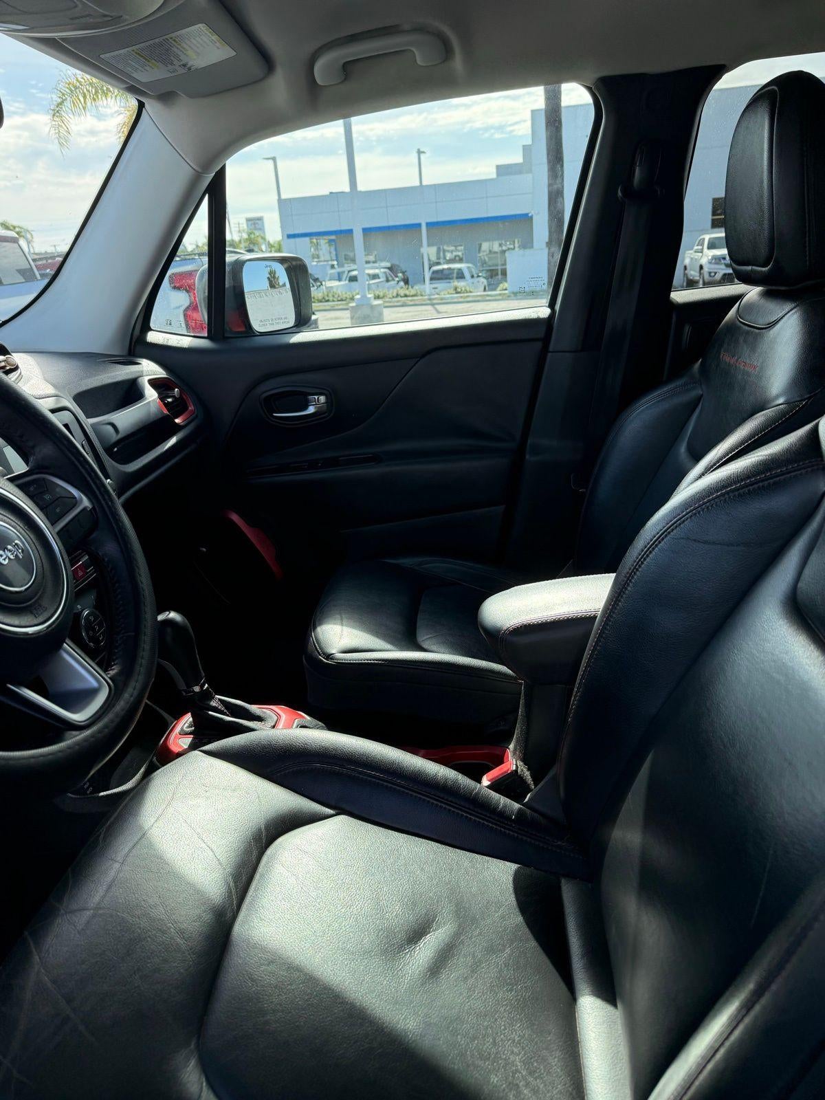 2016 Jeep Renegade Trailhawk